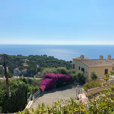 Apartamento Con Terraza, Vistas Al Mar En * Calella De Palafrugell