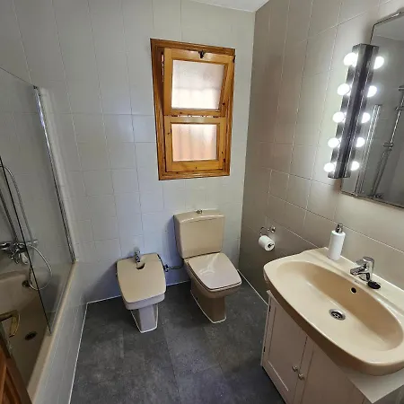 Apartamento Con Terraza, Vistas Al Mar En * Calella De Palafrugell